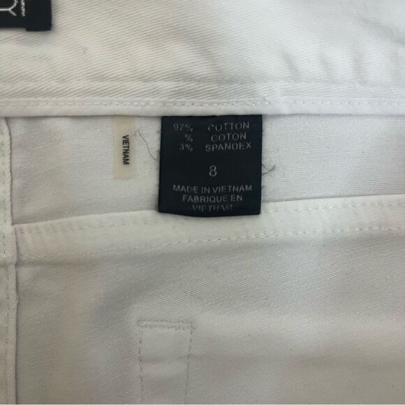 Tahari Slim Boot Jeans Sz 8 - Picture 11 of 12